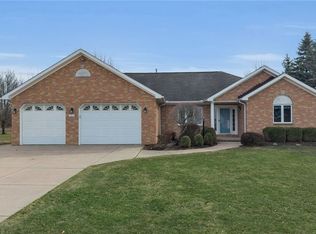 5005 Harris Hill Rd, Williamsville, NY 14221