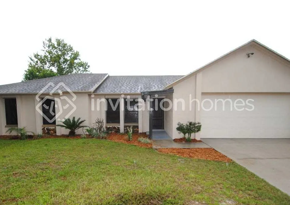 2469 Sheffield Dr