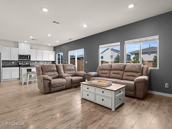 3rd image of 8851 Trifid St