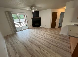127 Northridge Dr #127, West Branch, IA 52358