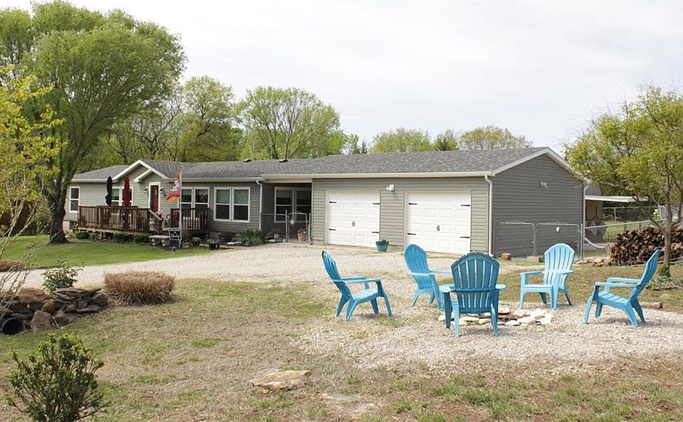 21 Spruce Ln, Lacygne, KS 66040 MLS 2476932 Zillow