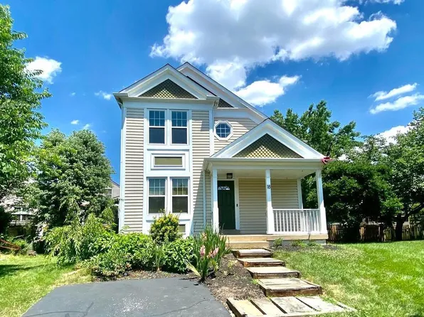 18 Brookmeade Ct, Sterling, VA 20165