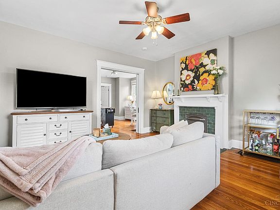 2nd image of 2715 Arbor Ave