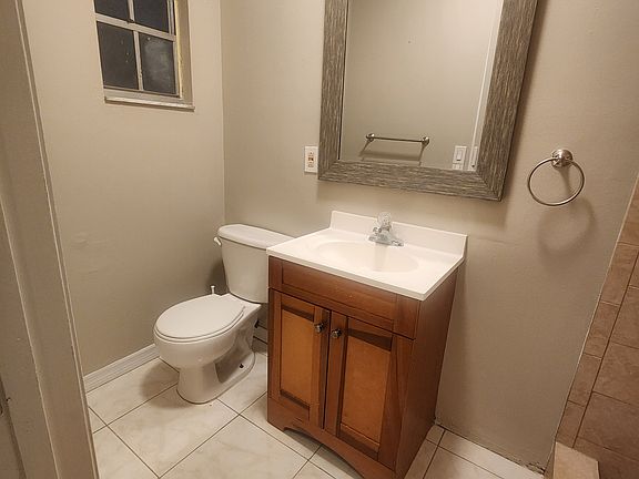 2nd image of 11730 Wesson Cir W
