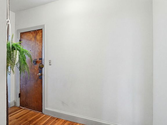 5th image of 1464 Tremont St APT 2