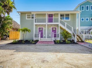 226 Fairweather Ln, Fort Myers Beach, FL 33931