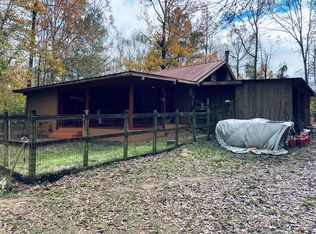 81 E Meadowlark Rd, Carriere, MS 39426