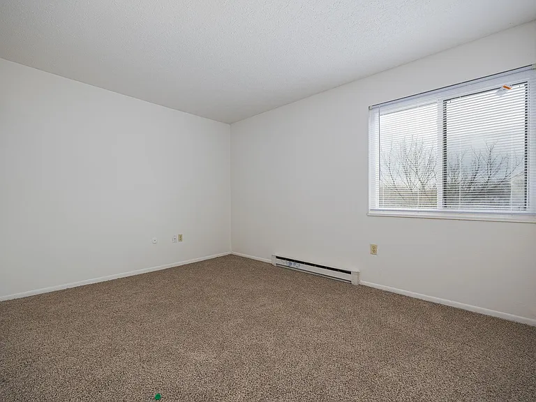 Crystal Lake — Photo 10