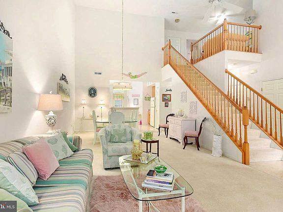 5th image of 6 Brookgreen Dr