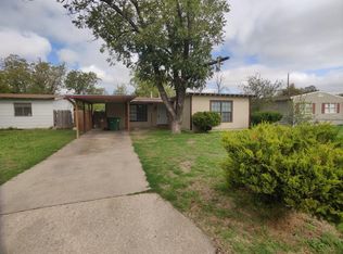 68 E 32nd St, San Angelo, TX 76903
