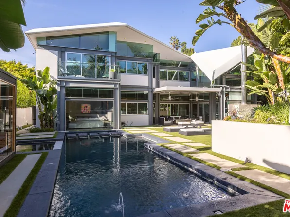 8538 Eastwood Rd, Los Angeles, CA 90046