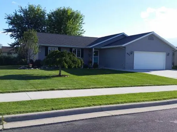 647 Ohio Ave, Oostburg, WI 53070