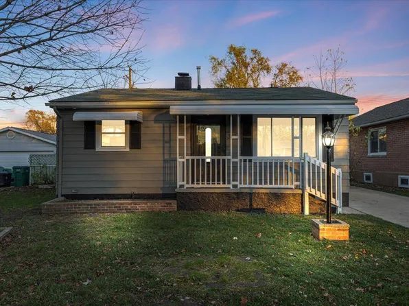371 S Harris Rd, Ypsilanti, MI 48198
