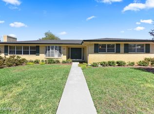 3383 Pickwick Dr S, Jacksonville, FL 32257