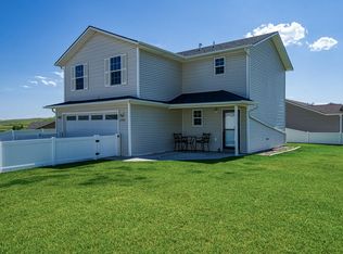 2900 Lonigan Cir, Gillette, WY 82716