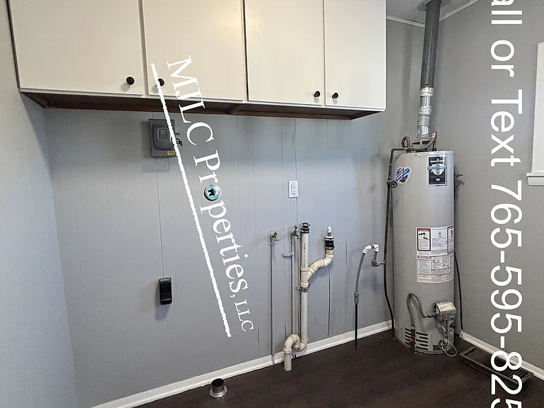 720 S Richmond St — Photo 6