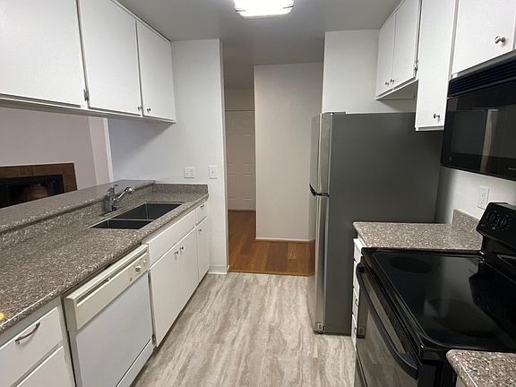 3rd image of 2900 Andre Ln APT 248