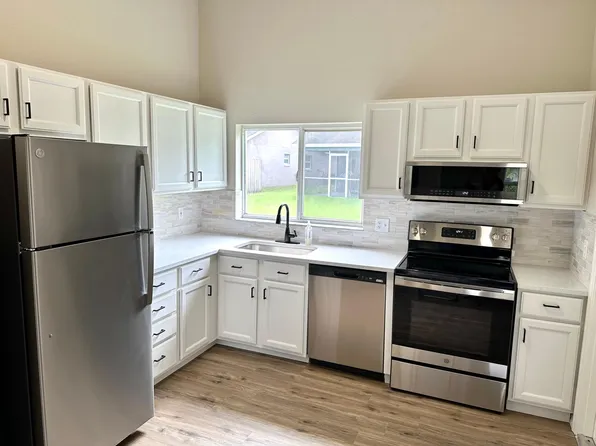 2433 Piedmont Lakes Blvd, Apopka, FL 32703