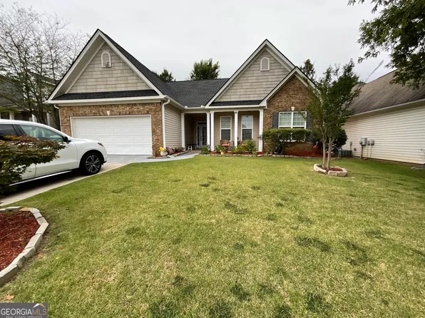 422 Stillwood Dr, Newnan, GA 30265