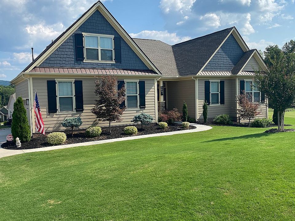 2nd image of 505 Alpenview Ln