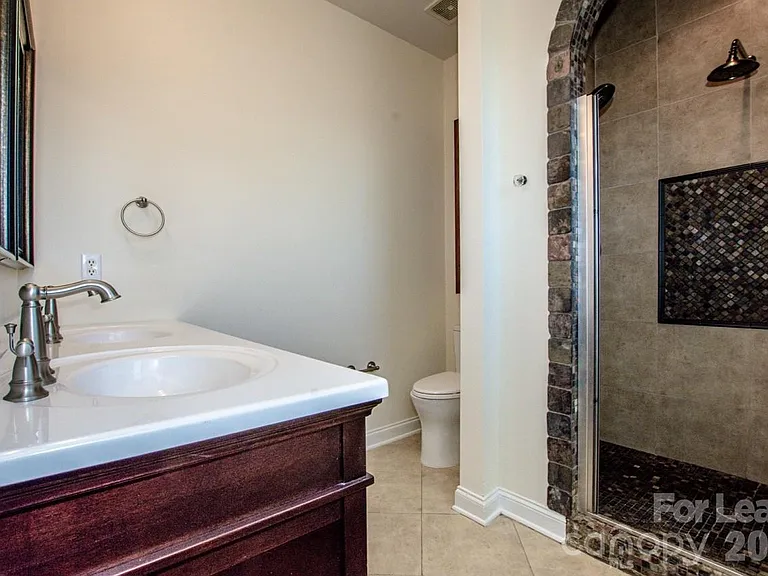 8147 Townley Rd — Photo 13