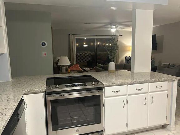 5th image of 1349 Golf Dr