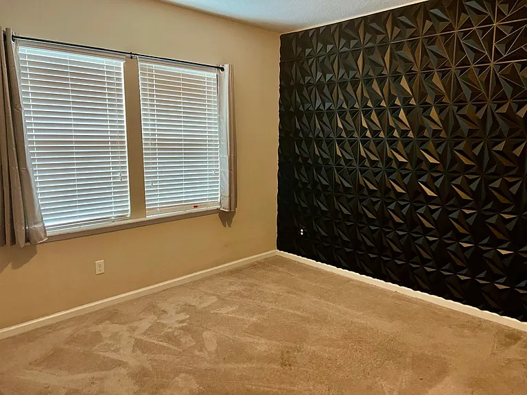 16057 Bainebridge Dr — Photo 17