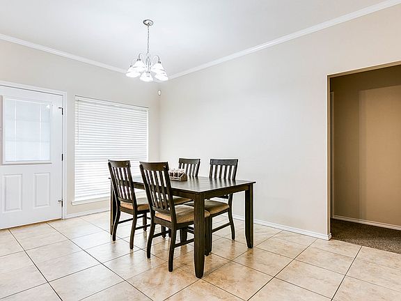 4th image of 6013 Carrizo St