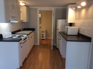 513 Walnut St, Saint Charles, IL 60174