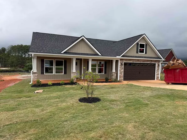 514 Davis Ln, Inman, SC 29349