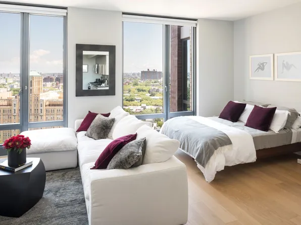 250 Ashland Place image 1 of 20