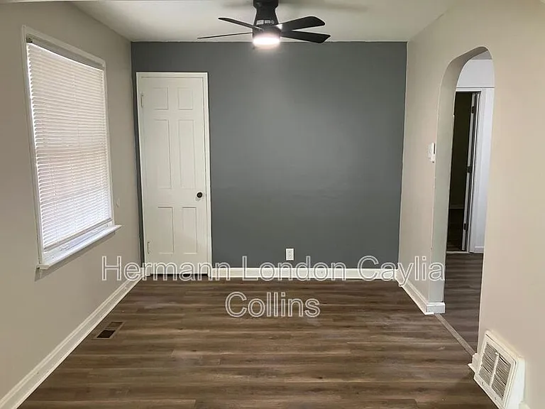 7804 Utica Dr — Photo 6
