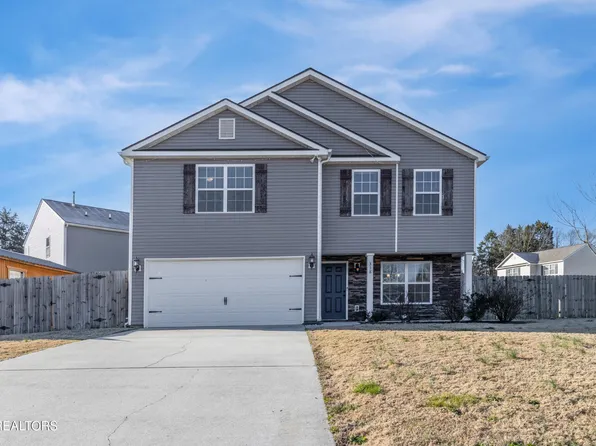 318 Chrysler Ln, Powell, TN 37849