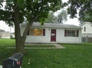 101 SW 14th St, Oak Grove, MO 64075