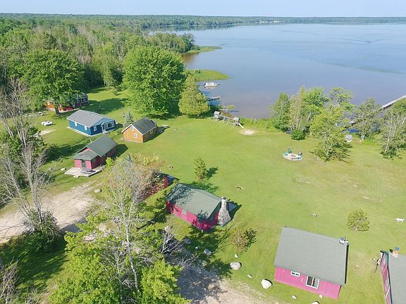 4th image of 17461 W Norton Rd