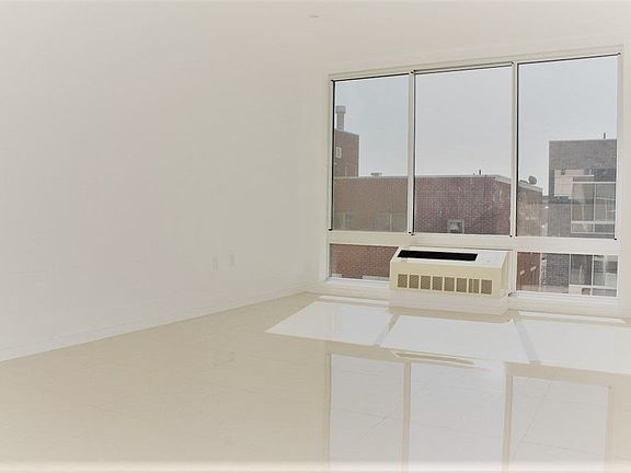 5th image of 522 Lefferts Ave APT 4E