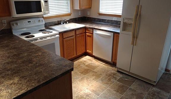 4th image of 4817 N 11th St