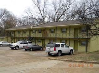 215 Louisville St APT 7, Starkville, MS 39759