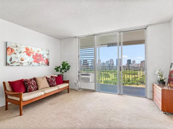 737 Olokele Ave APT 1601, Honolulu, HI 96816