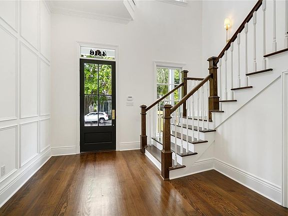 3rd image of 4516 Camp St