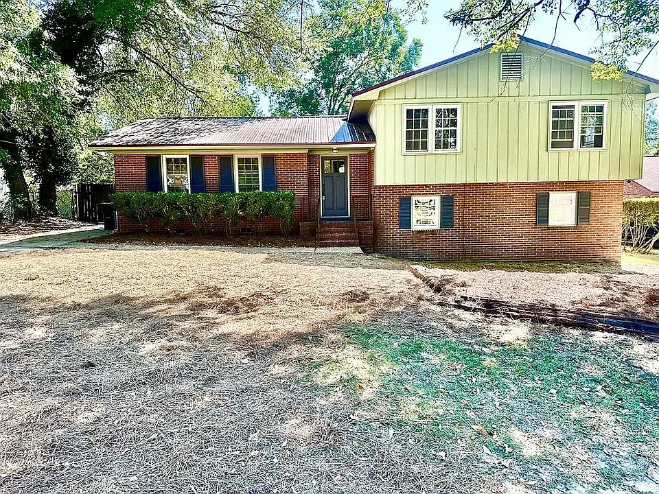 352 Henson Dr