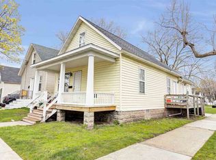 1183 Smith St, Green Bay, WI 54302