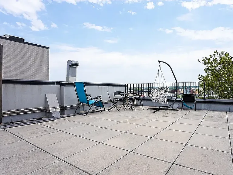 1499 Jefferson Ave #1L — Photo 15
