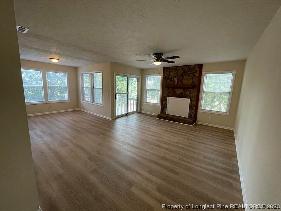 1022 Brookhollow Dr APT 4, Fayetteville, NC 28314 | Zillow