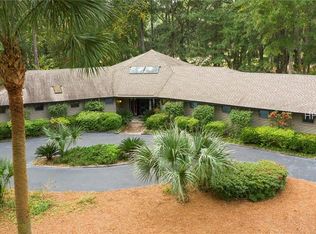 9 Salem Rd, Hilton Head Island, SC 29928