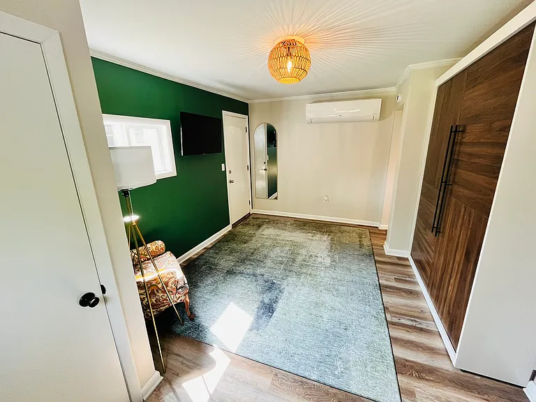 2050 Wright St #11 — Photo 8