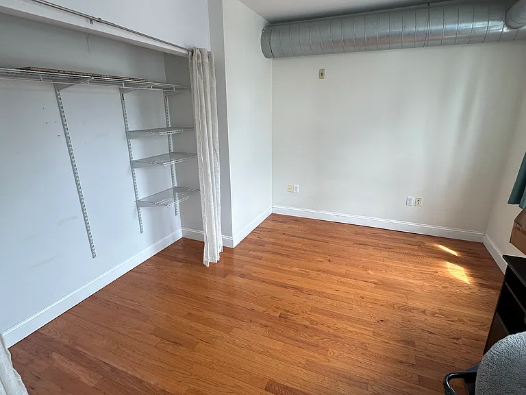 249 S 10th St #3R — Photo 19