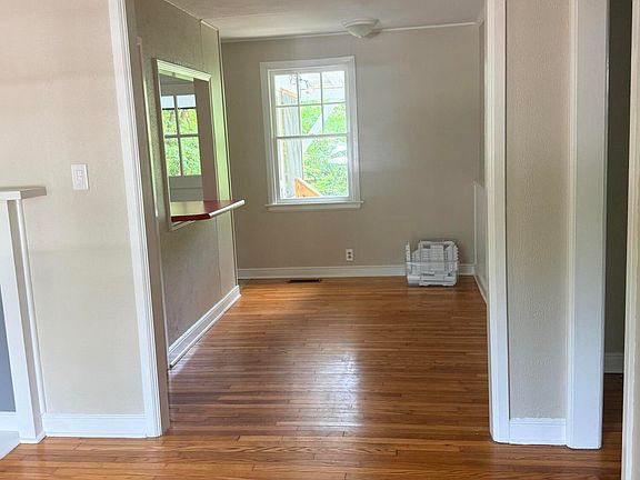 4th image of 502 Frank St