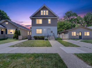 351 Edgewood Pl, Ferndale, MI 48220