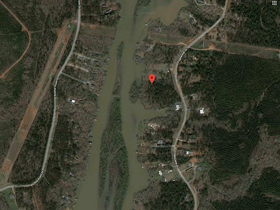 5th image of 0 Edgewater Dr #226